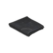 gid://shopify/Product/9867143676232_1